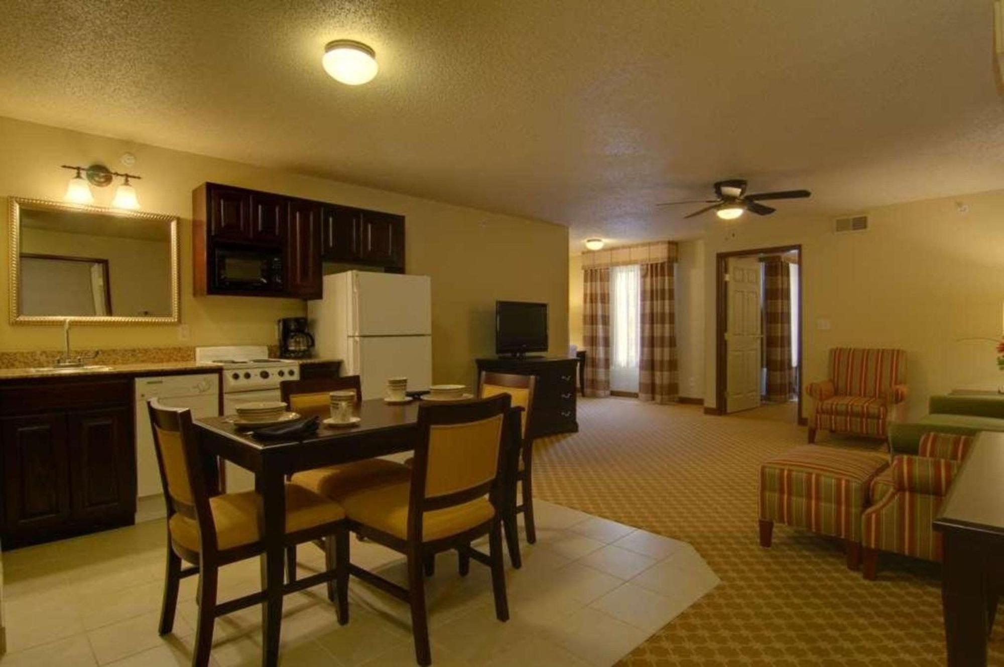 Country Inn & Suites By Radisson, Chanhassen, Mn Екстериор снимка