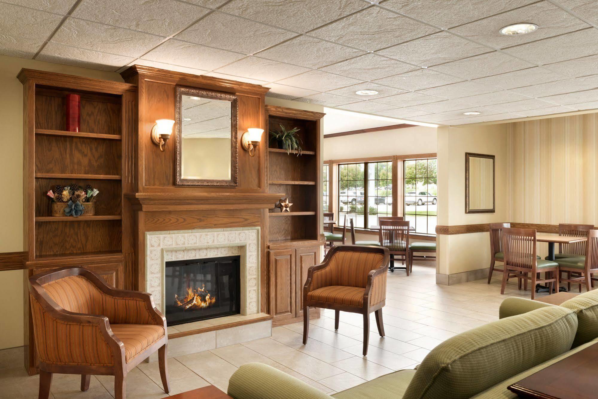 Country Inn & Suites By Radisson, Chanhassen, Mn Екстериор снимка