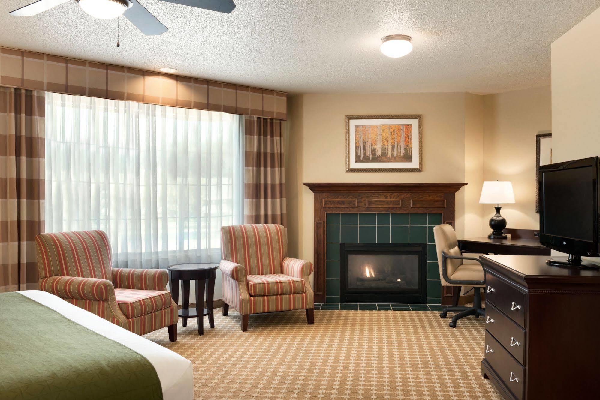 Country Inn & Suites By Radisson, Chanhassen, Mn Екстериор снимка